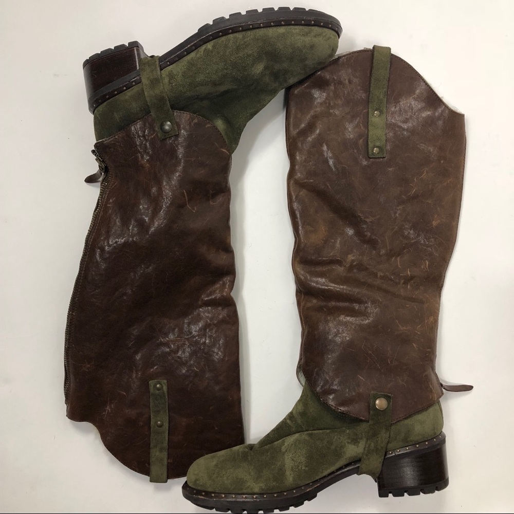 Ugg Leather and Suede Saddle Boots Size 9